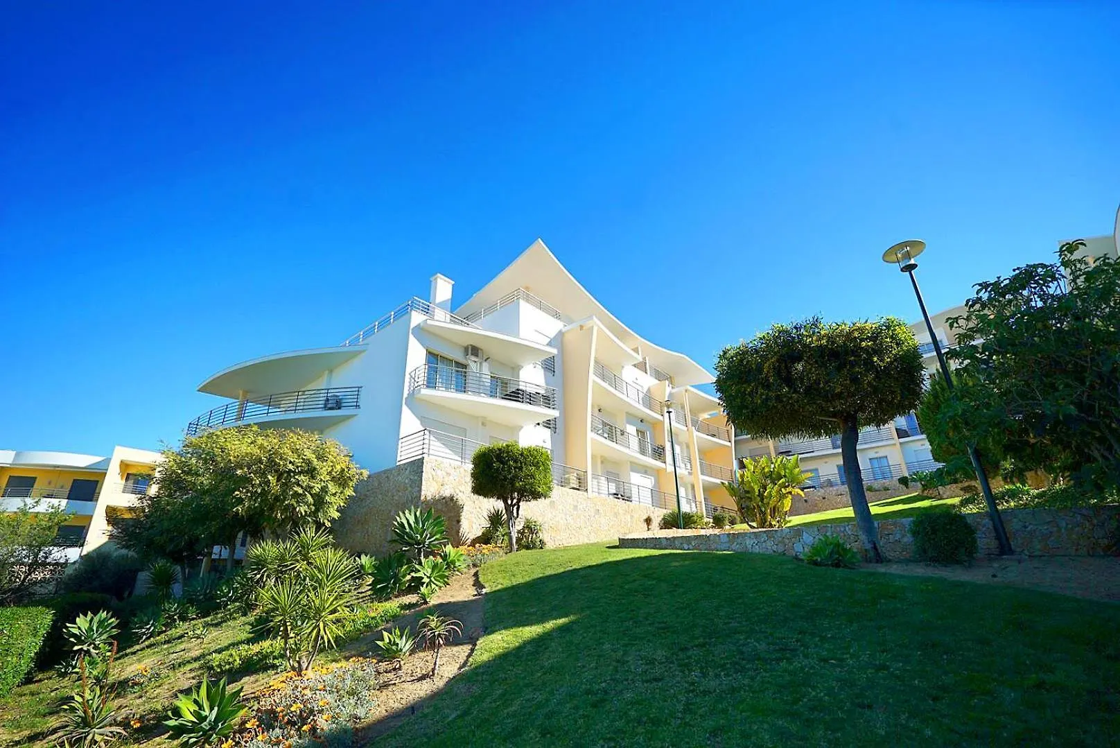 Azure Heaven By Becherish Albufeira